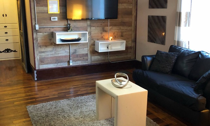 Lansing House | Modern 2-Bedroom Retreat Near MSU and Downtown