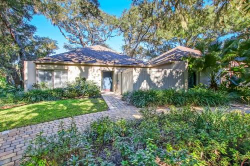 Fernandina Beach House | Discover 1207 Lagoon Villas: Ideal for Family Getaways