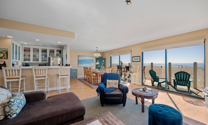 Silver Strand House | Local’s Choice at Silverstrand with Spa & Family Amenities