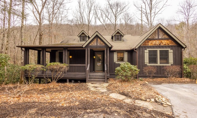 Bear Lake Reserve Cottage | Relaxing Retreat at 122 Millstone Lane, Bear Lake Reserve