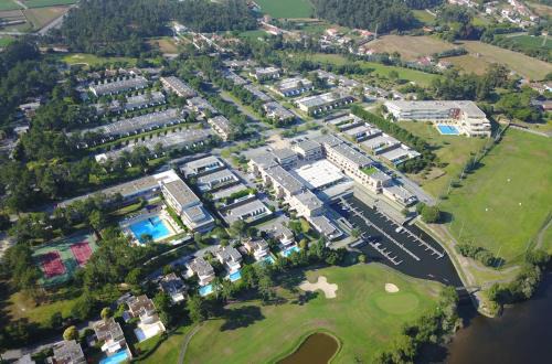 Esposende Resort | 125 House - Swimming Pool, Tennis, Golf & Nature