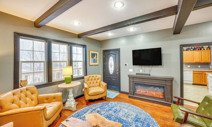 Wallace House | 13 Mi to Skiing: Downtown Wallace Home w/Deck
