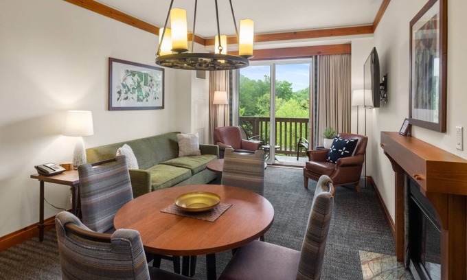 Stowe Area Condo | Unwind in Comfort: 2-Bedroom Mountain & Spruce Peak Views