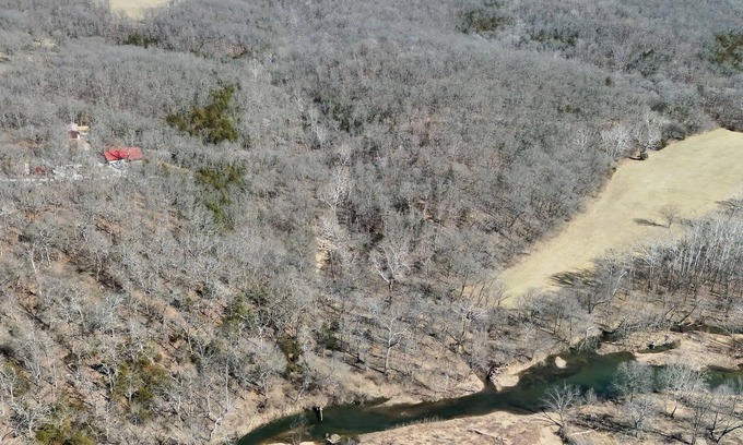 Long Lane Cabin | 136-acres/Secluded cabin/River access/Kayak/Hiking trails/UTV/Indoor pickleball