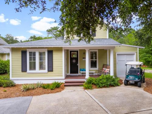 Laurel Grove House | Guest Rated 10/10: 1383 Laurel Grove with Pool & Hot Tub