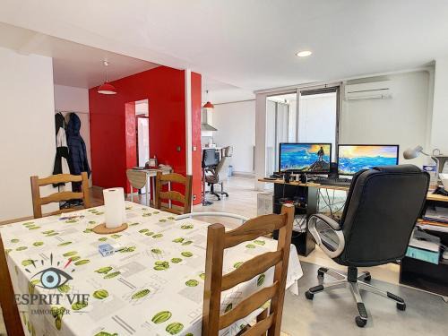 Vandoeuvre-les-Nancy Apartment | 13th floor apartment with covered parking