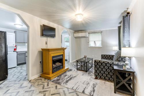 Sunshine House | 14 Mi to Downtown Baton Rouge Plaquemine Retreat