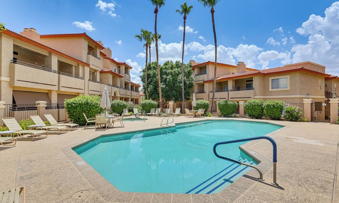 North Mountain Condo | Pet-Friendly Phoenix Condo with Spa & Pool - 9.4 Rated