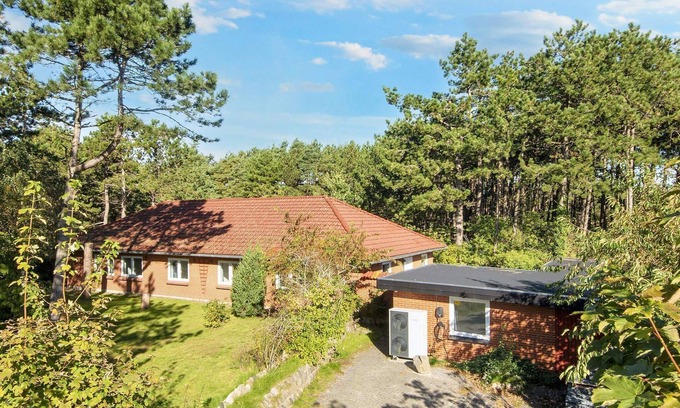 Sønderstrand House | Oceanfront Holiday Home in Rømø for 14 Guests