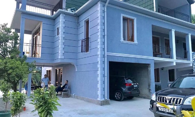 Mtsvane Kontskhi House | Experience 15 Kviparosi Guest House with Oceanfront Views