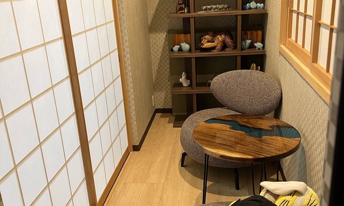 Tanimachi House | Cozy Residential Retreat: Steps from Shinsaibashi & Transit