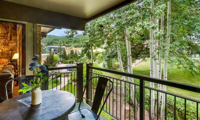 Snowmass Village Condo | Premier Shadowbrook Condo in Snowmass with Pool & Hot Tub