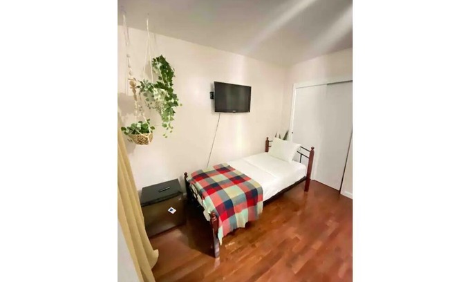Crown Heights Apartment | κ§15 π
Όπ
Έπ
½π ππ
Ύ π
Όπ
°π
½π
·π
°πππ
°π
½κ§