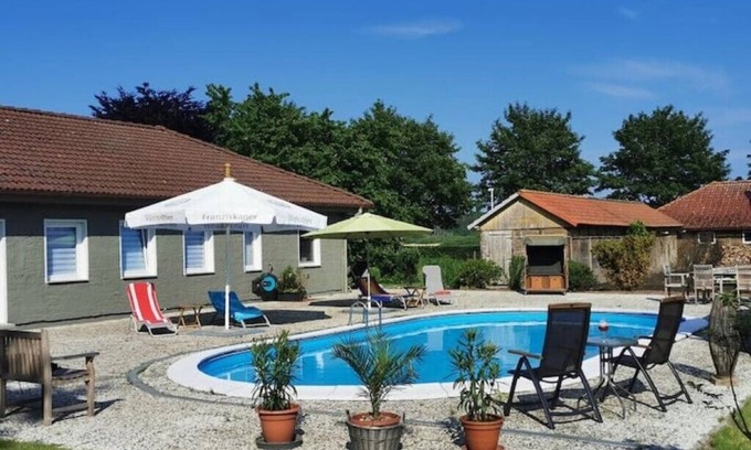 Parchtitz Apartment | Family-Friendly Stays at 15 Vogelnest with Breakfast Included