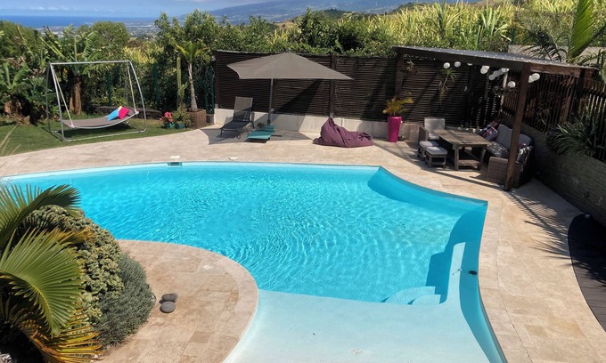 Montvert-les Bas House | Ideal Oceanfront Getaway: 15min from Beaches & Spa Access