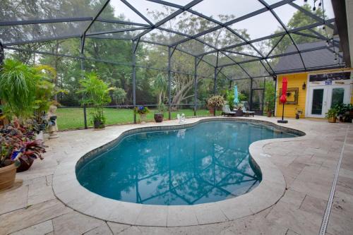 Lake Mary Apartment | Inviting Lake Mary Rental with Shared Pool Near Orlando