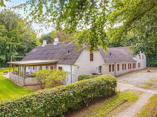 Skalstrup House | Relax at Holiday Home Skjern XVII - 4-Star Family Retreat