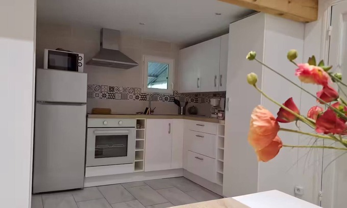 Pignans House | 1600m2 of greenery at the foot of the Landes mountains