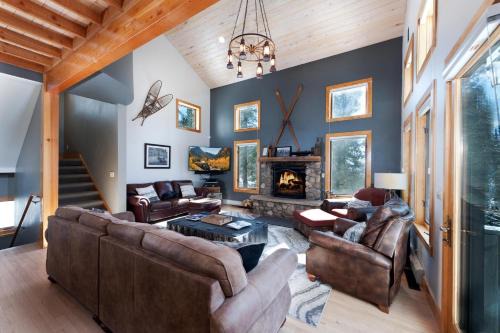 Columbine Lake House | Discover Comfort at 1601 Lake Purgatory Drive - Pet Friendly