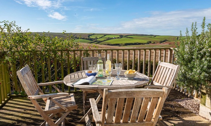 Malborough Cottage | Pet-Friendly Retreat with Garden in Malborough