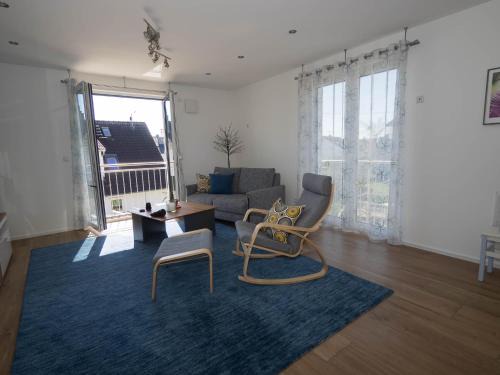 Waiblingen Apartment | Family-Friendly 16Lilien Apartment with Garden View