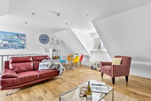 Torcross House | Discover 17 At The Beach, Torcross - Family & Pet Friendly
