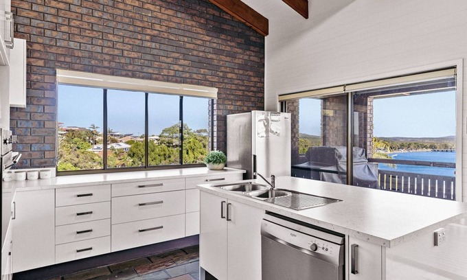 South Evans Head House | Inviting Family Retreat with Pool and River Views