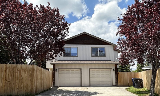 Southwest Bend House | Family-Friendly Retreat near Old Mill District, Pet Welcoming