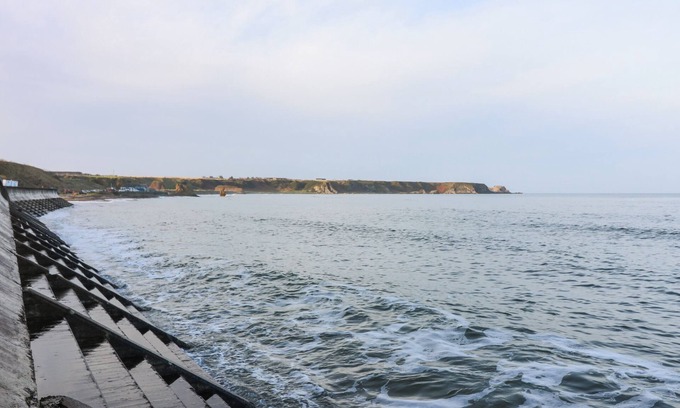 Cullen Cottage | 171 SEATOWN, pet friendly, character holiday cottage in Cullen