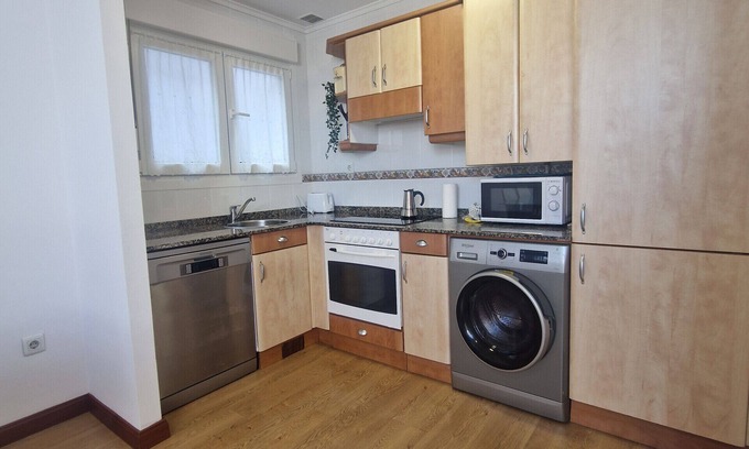 Distrito Oeste Apartment | Modern 171A Ático with Garage and Spa Amenities