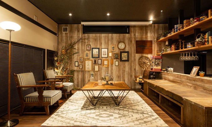 Fujisawa Villa | Exclusive Oceanfront Villa Near Enoshima's Iconic Streets