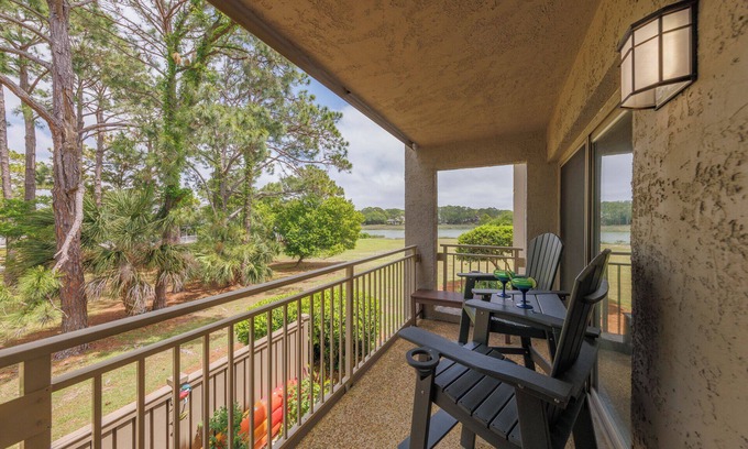 South Beach Condo | South Beach Gem | Scenic Views & Steps to the Shore