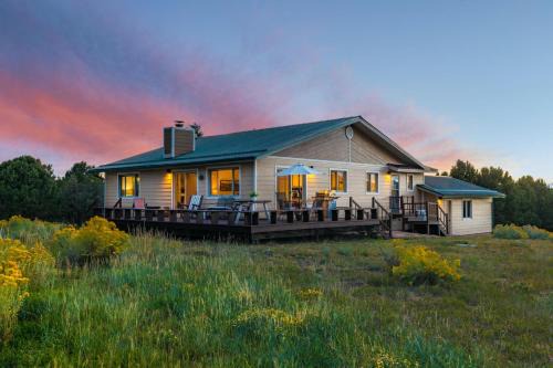 Loghill Village House | Child-Friendly Retreat at 1770 Ponderosa Road - Rated 10/10