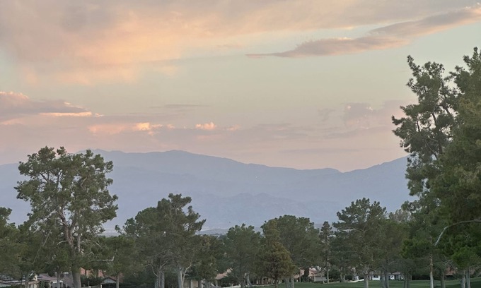 Desert Hot Springs House | Experience Premier Golf and Relaxing Country Club Amenities
