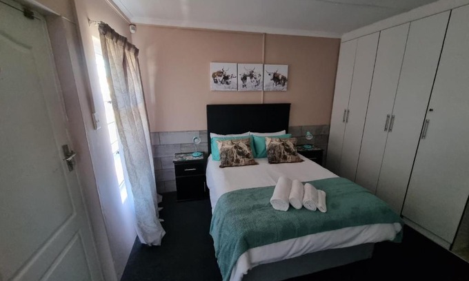 East London Apartment | Discover 18 on Brand: Guest-Rated Hotel at 8.6/10