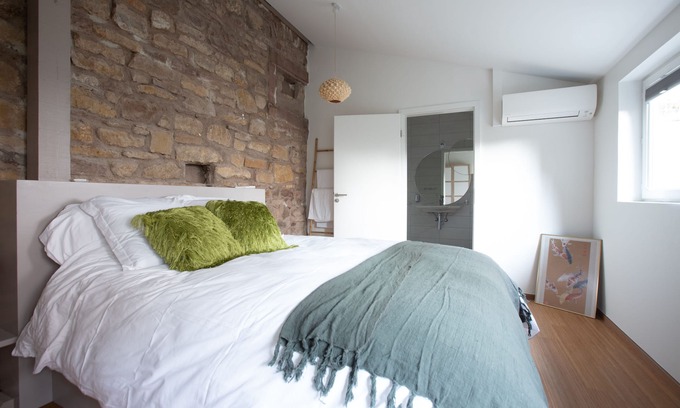 Colmar Centre Ville Apartment | Relax at 1834 & Spa - ZEN Apartment with Hot Tub Access
