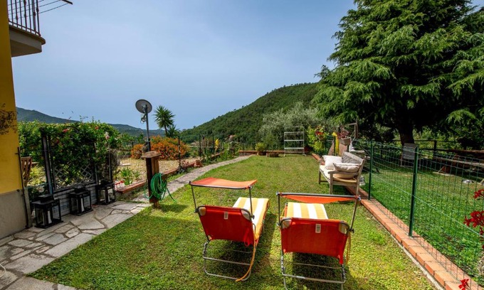 Casarza Ligure Apartment | Family-Friendly Ca da Pincianna with Garden Near the Sea