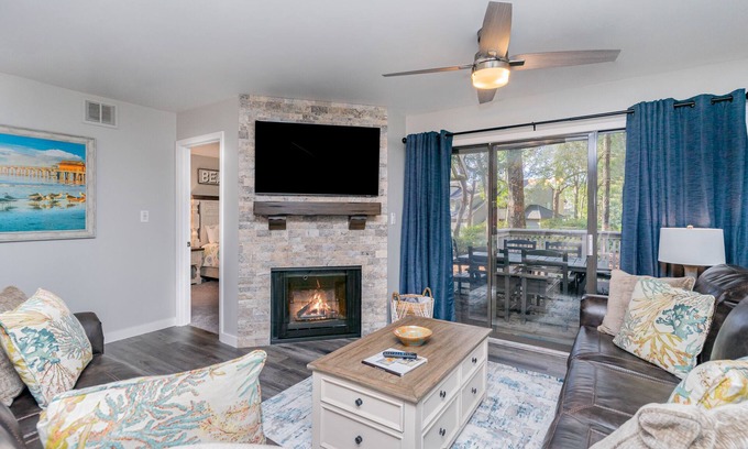 Arcadian Shores Villa | Experience 18C Richmond Park: Oceanfront Villa with Amenities