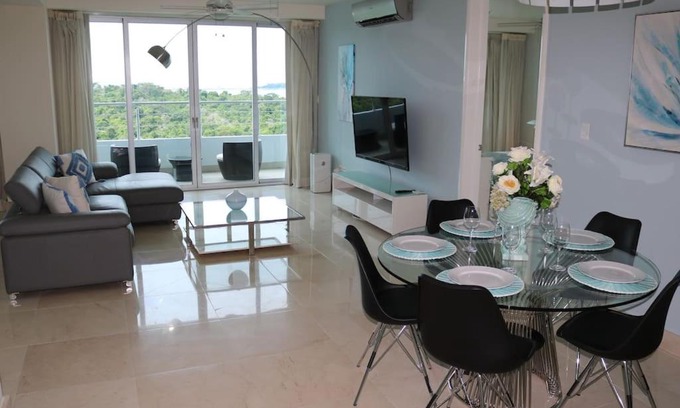 Playa Bonita Village Apartment | Oceanview Retreat with Rooftop Pool & Spa Amenities