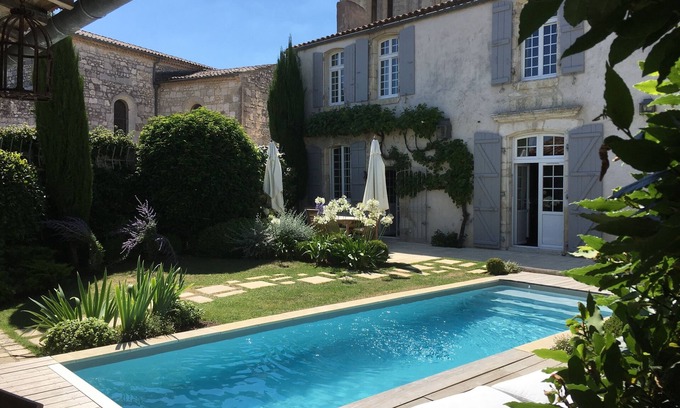 Meschers-sur-Gironde House | Historic 18th C Vicarage with Heated Pool & Ocean View