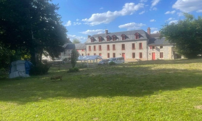 Garchizy Other | 18th CENTURY CHÂTEAU DE CLAIREFONTAIN GARCHIZ