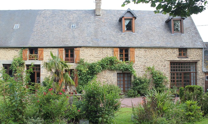 Les Loges-Marchis House | Historic Farmhouse Retreat in Scenic Rural Normandy