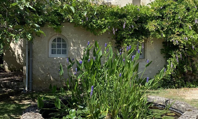 Montreal Cottage | Historic Gascon Cottage with Private Pool & Beautiful Grounds