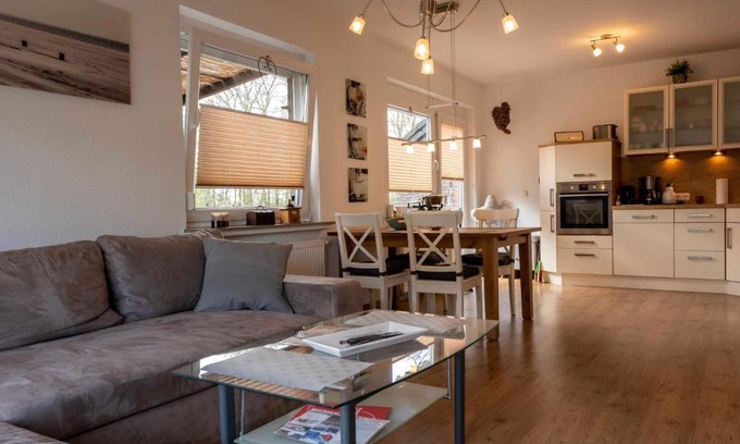 Fedderwardergroden Apartment | Pet-Friendly 190 Feriendomizil Nordlicht with High Ratings