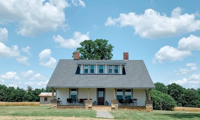 Southmont Other | Serene 1901 Farmhouse: Embrace Nature's Tranquility