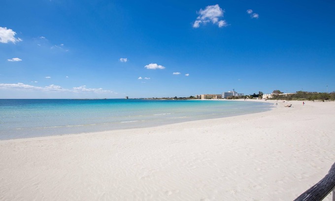 Pittuini Apartment | Explore 1915 Appartamento I Tarocchi Deluxe with Family Amenities