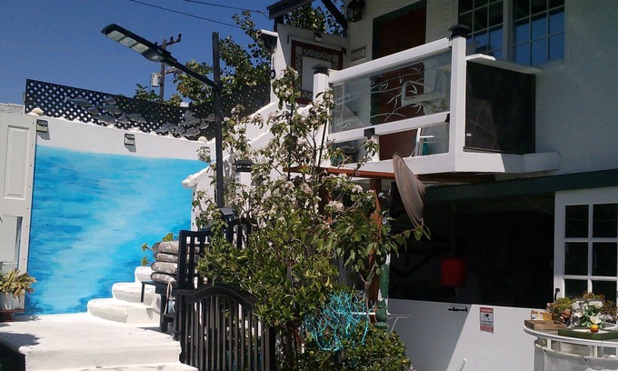 Fort MacArthur Cottage | Charming Beach Cottage Just Steps from the Shore