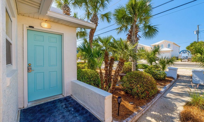 Laguna Beach Estates House | Unbeatable Deals at Laguna Beach – Steps from the Ocean!