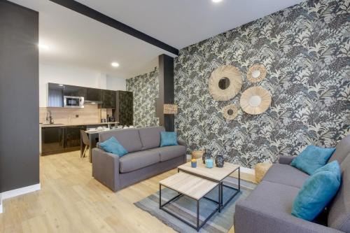 Quartier de la Maison-Blanche Apartment | Modern 195 Suite Royal - Family & Pet-Friendly Stay in Paris