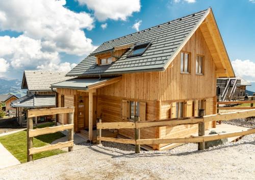 Bad Sankt Leonhard im Lavanttal Ski Chalet | Cozy 4-Star Chalet 'Horst' with Sauna & Scenic Views